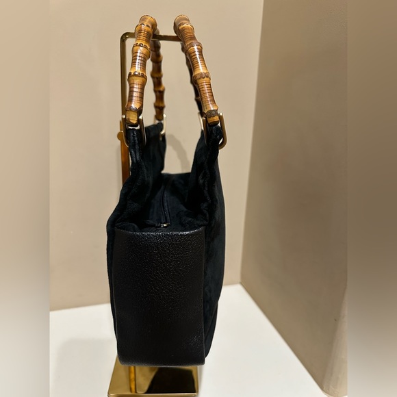 Gucci Suede Bamboo Black Handbag - Picture 2 of 9